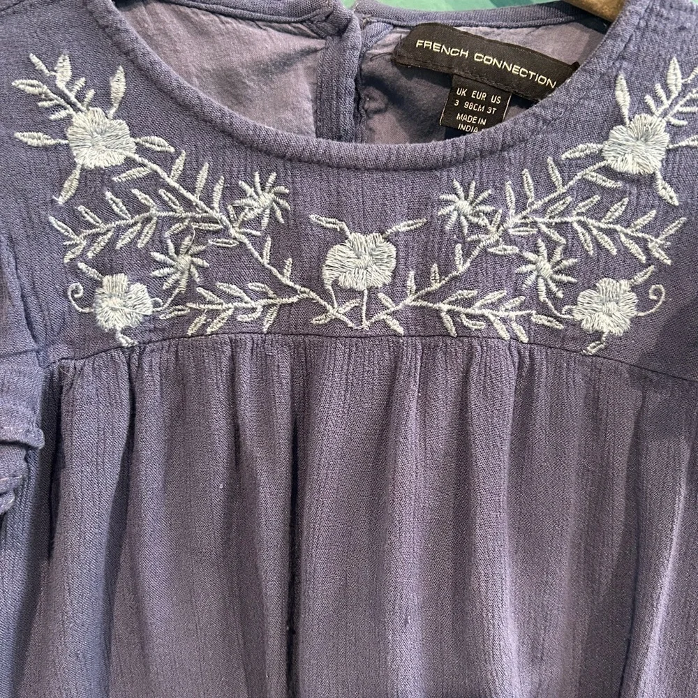 French Connection Dress with Floral Embroidery Airy Spring Cottagecore - Picture 3 of 5